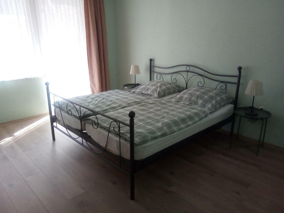 Ferienwohnungen Schenk Schmitz Bad Bertrich Esterno foto